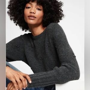 Heavy knit very warm apres ski Gap Gray Popcorn knit puff sleeve sweater